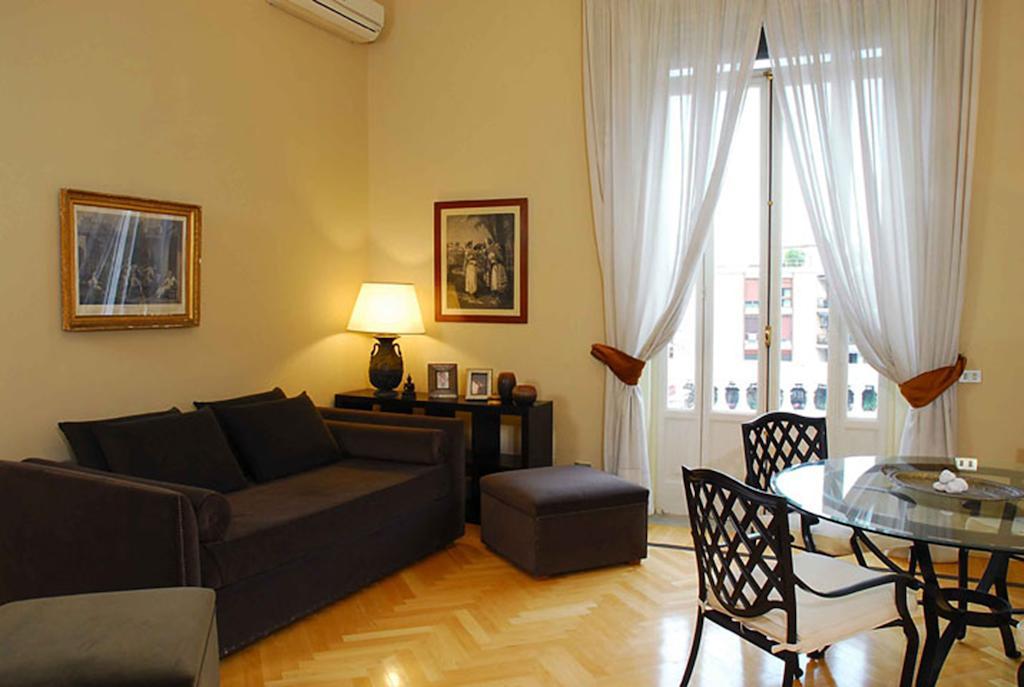 Apartamento Casa Rubinacci Nápoles Exterior foto